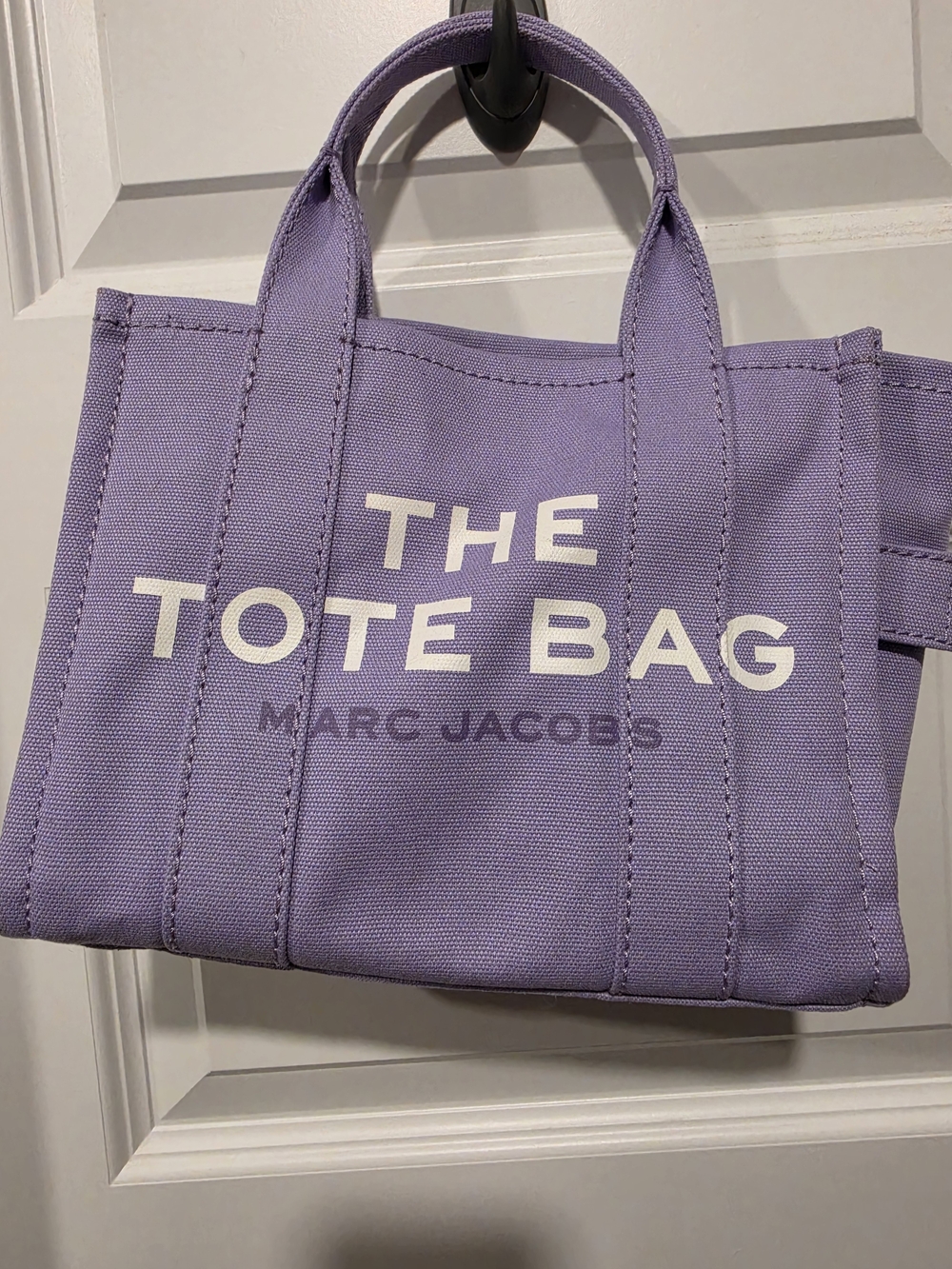 Marc Jacobs The Tote Bag in Lavender
